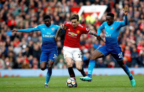 本场比赛更 本场比赛更